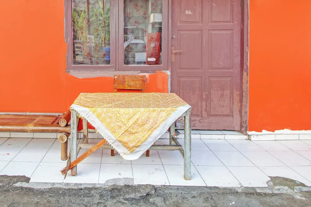 Hotel O Luqman Kostel Syariah