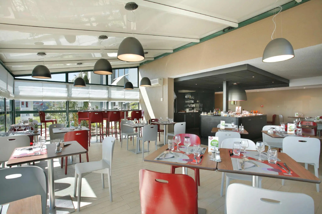 Sure Hotel by Best Western Valence Nord-Restaurant