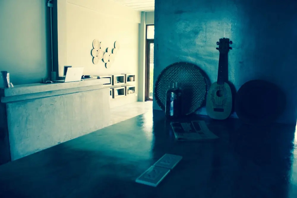 Home81
