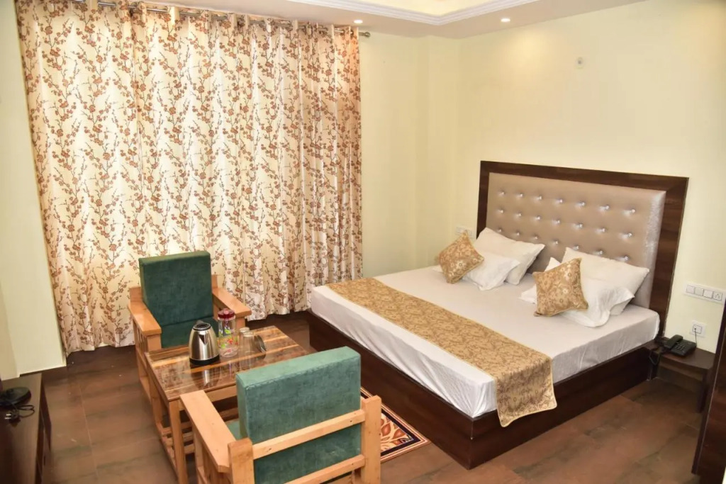 Royal Cedar BnB