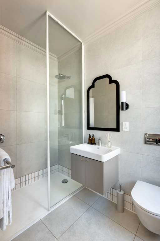 Charles Hope Boutique Hometel