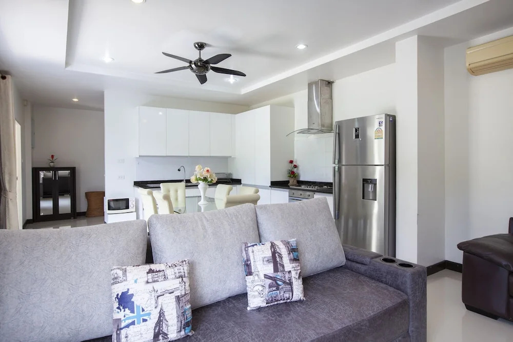 Pool Villa 3 Bedrooms Mountain View