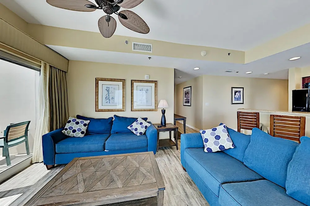 Sd7901l1 2 Bedroom Condo