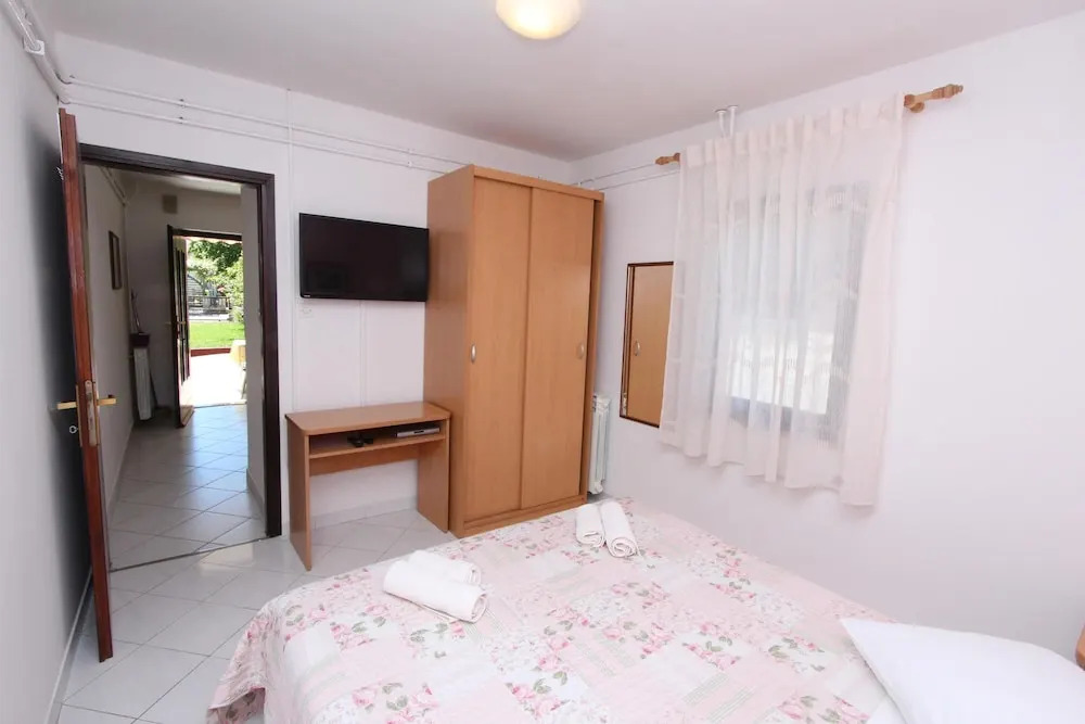 Apartments Pataj