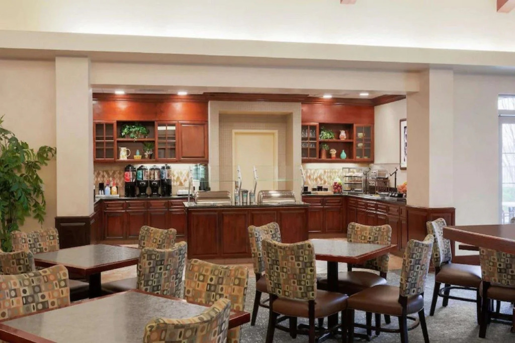 Homewood Suites by Hilton Sacramento Airport-Natomas