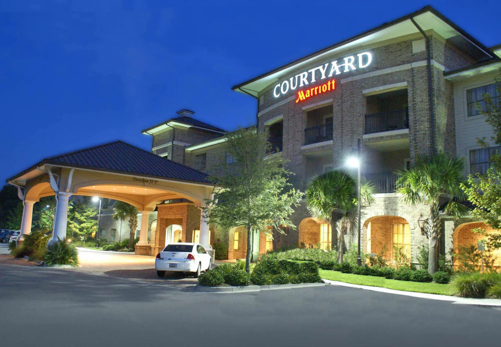 Courtyard Charleston Mount Pleasant