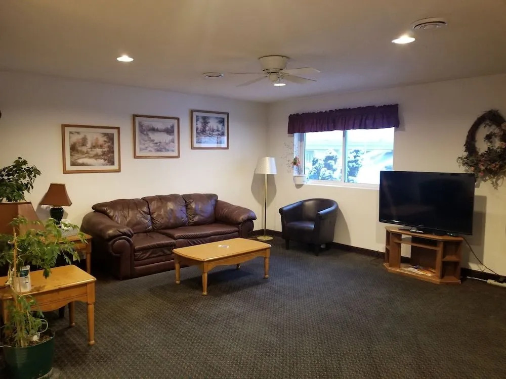 AmeriVu Inn And Suites