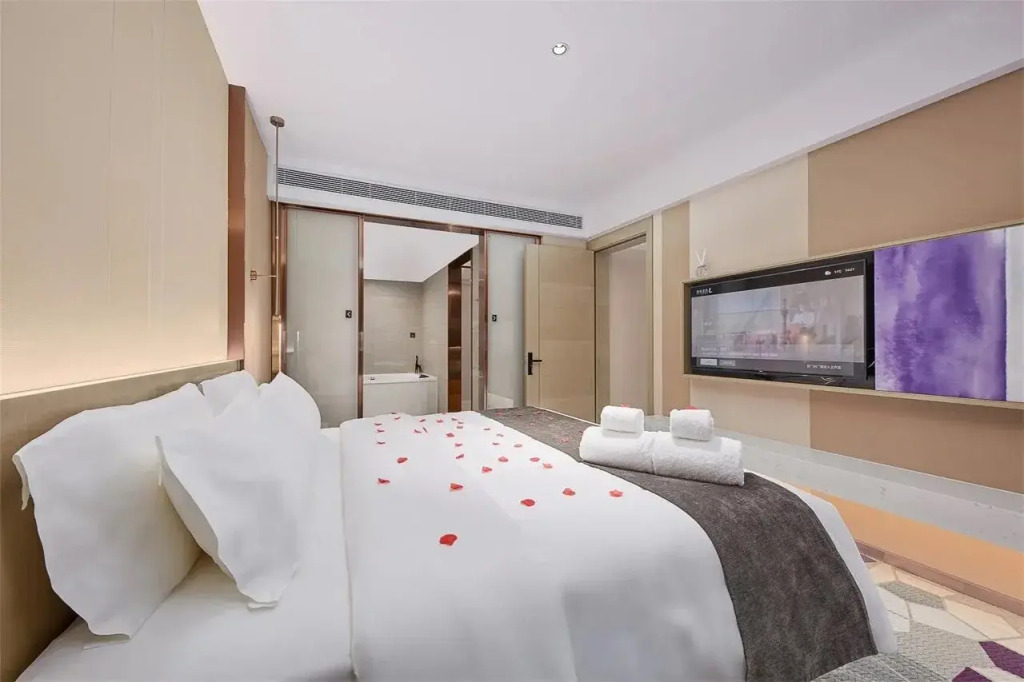 Lavande Hotel (Foshan Wisdom New City)