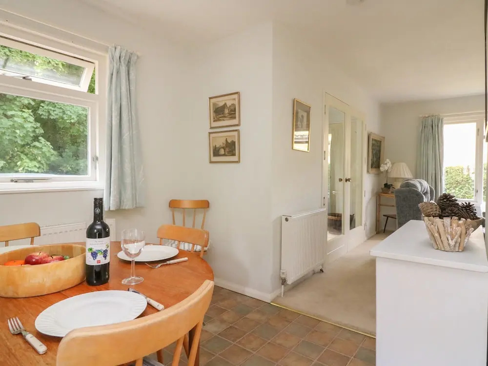 Woodlands Cottage