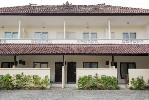巴厘岛艾瑞水明漾 巴图贝灵16号(Airy Seminyak Kerobokan Batu Belig 16 Bali)