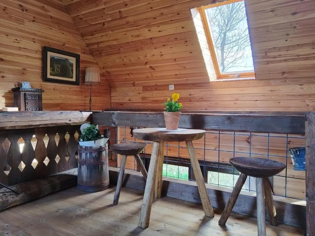Big family Apartment in Brebs Cosy Barn