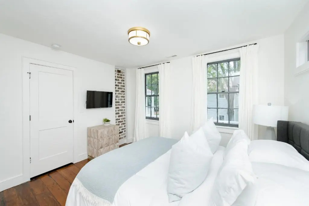Guesthouse Charleston WEST 62
