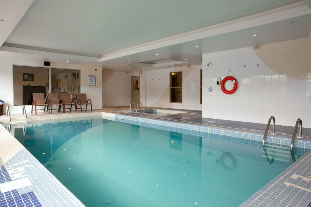 Sandman Hotel & Suites Calgary West