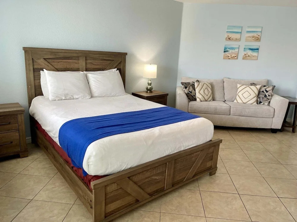 Beachgate Condo Suites And Hotel 536+537b 2 Bedroom Condo