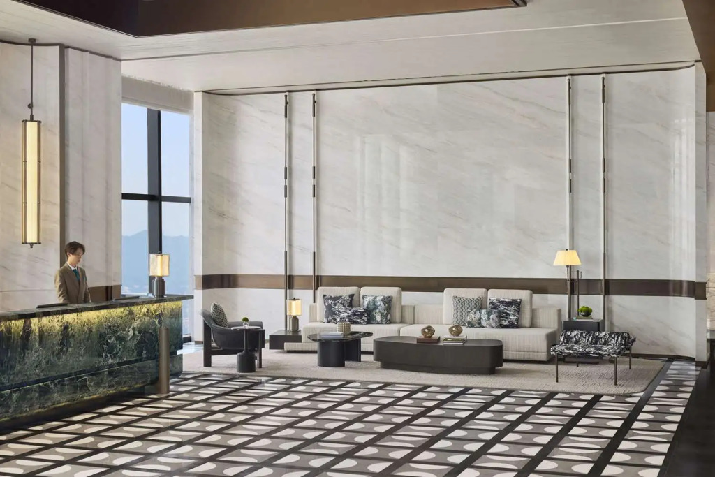 Conrad Chongqing