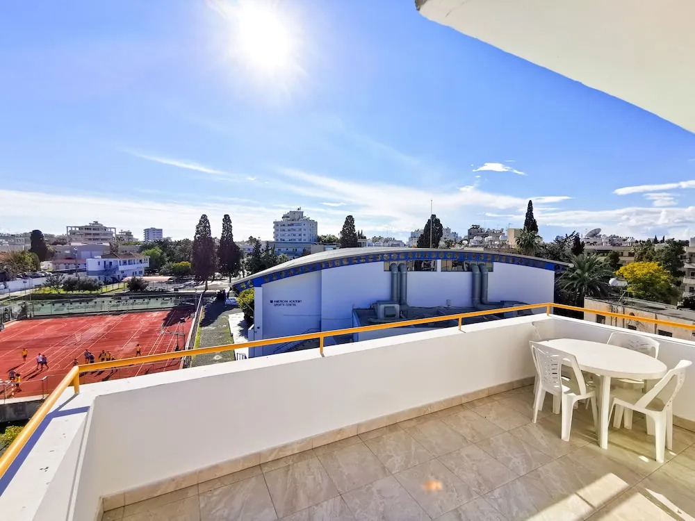 Sun Kissed Apartment
