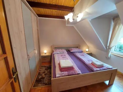 Apartments Ktrenc