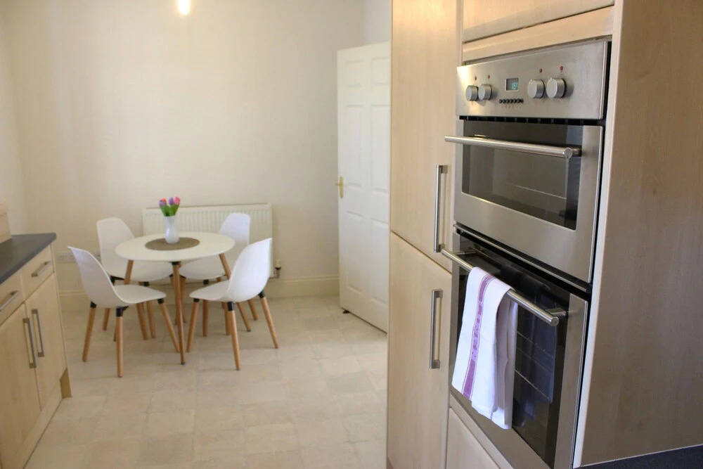 iStay - Bradlaugh House
