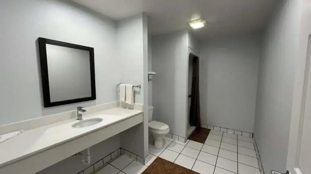 Studio 6 Suites Urbana, IL