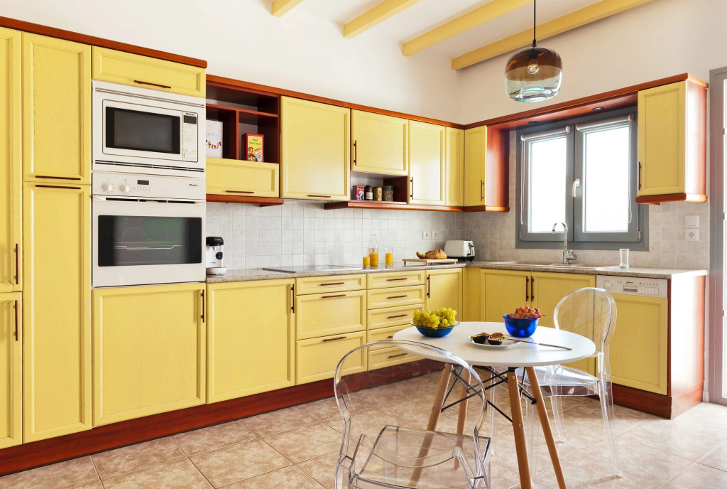 Christou Estate & Villas