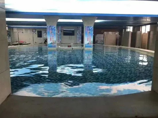 Yafeiya Hot Spring Hotel (only Henan Movie Town store)
