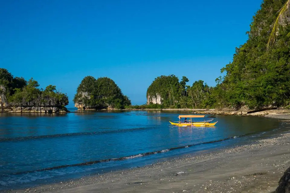 Caluwayan Palm Island Resort & Restaurant