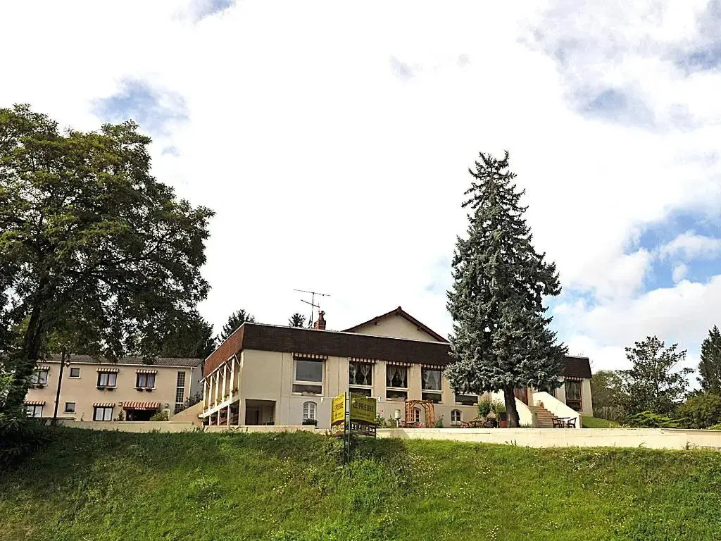 Logis Hotel Le Prieure