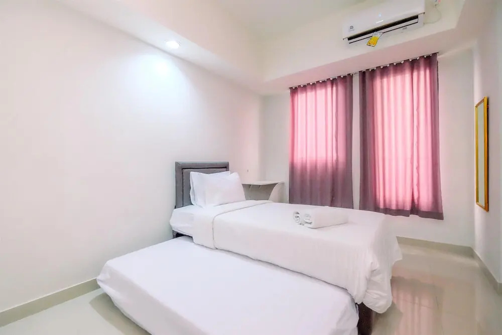 Nice And Comfortable Studio Evenciio Margonda Apartment