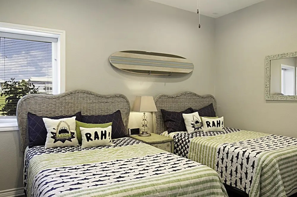 Island 25 2 Bedroom Condo