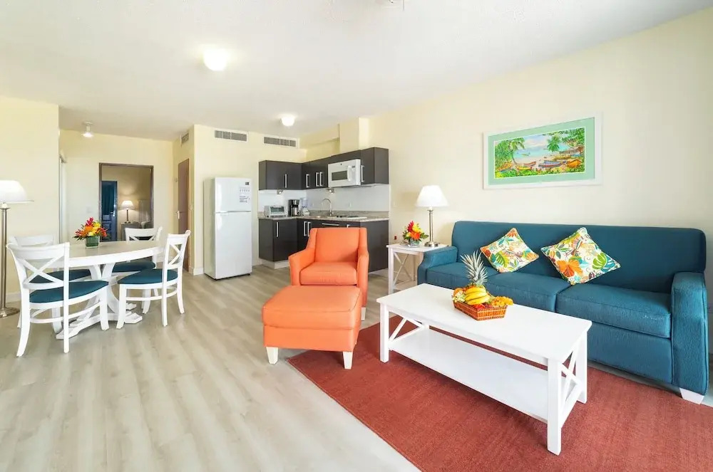 La Vista Beach Resort