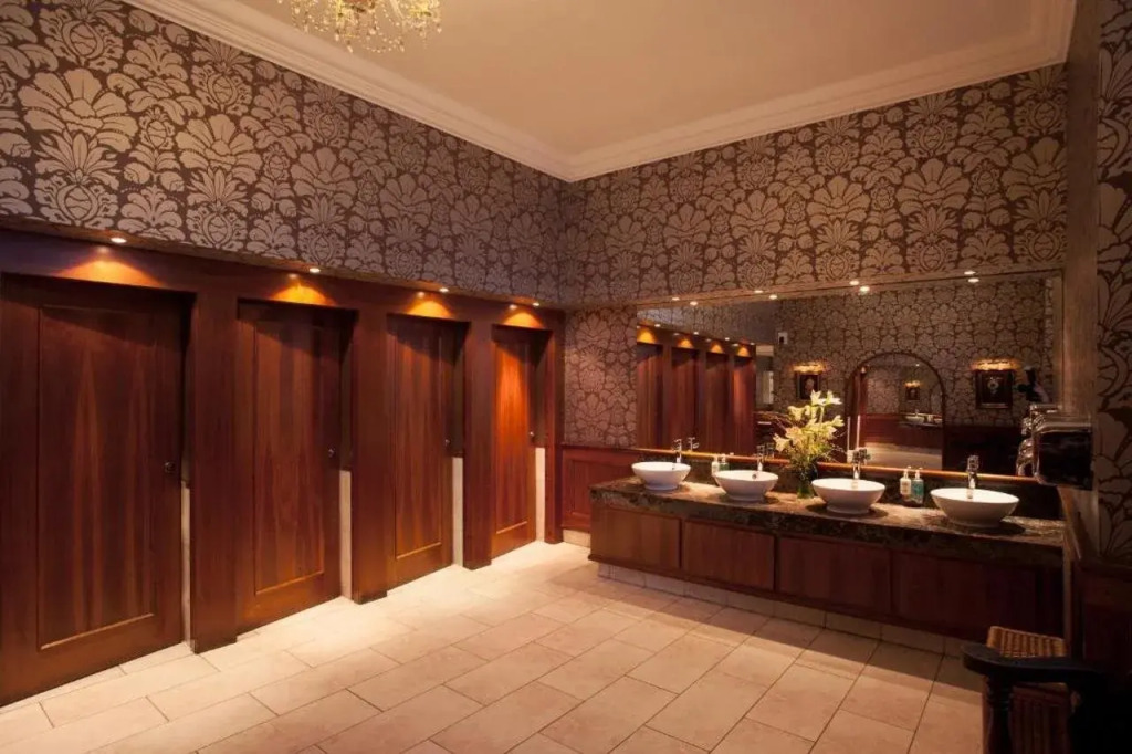 The Royal Highland Hotel