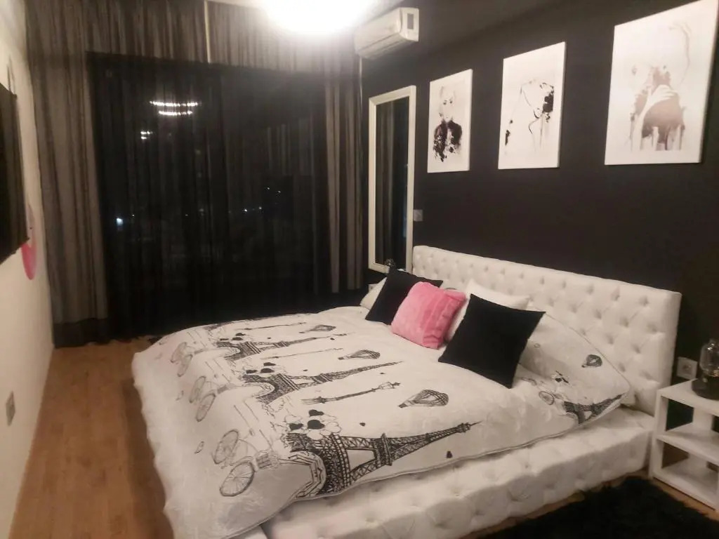 Short Stay Casablanca Chez Betty With Rooftop Swimming Pool