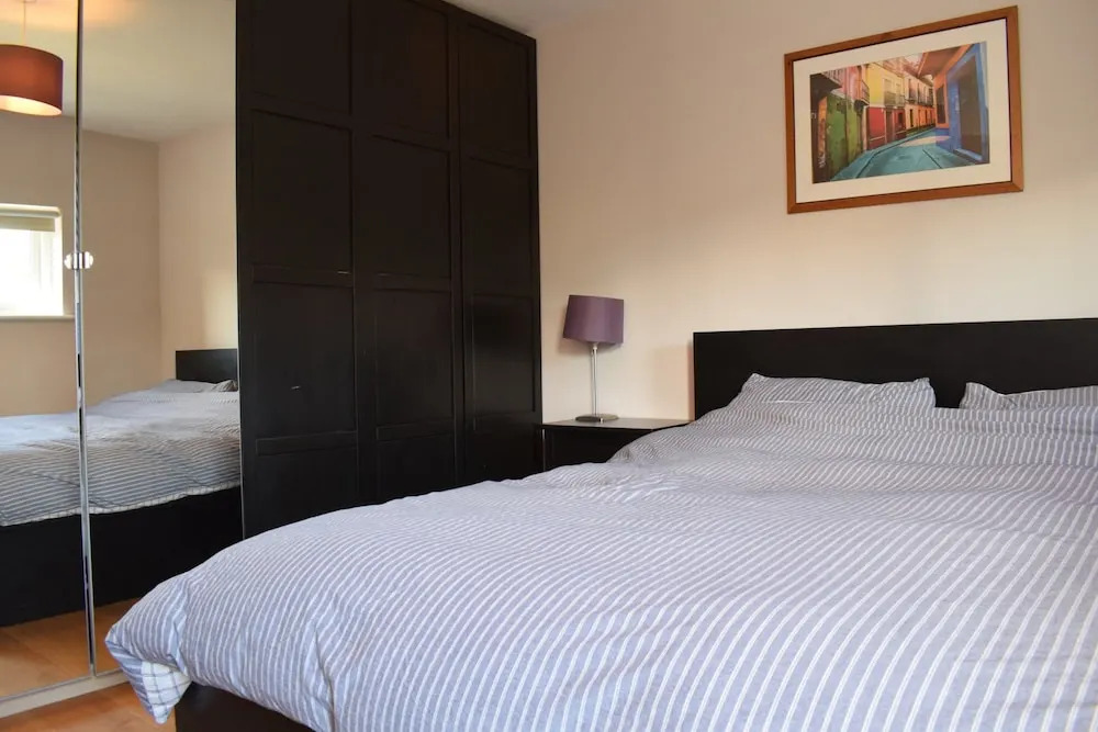 1 Bedroom Apartment in Dalston With Balcony