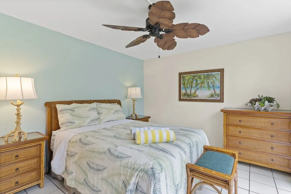 Kamaole Nalu 103 2 Bedroom Condo
