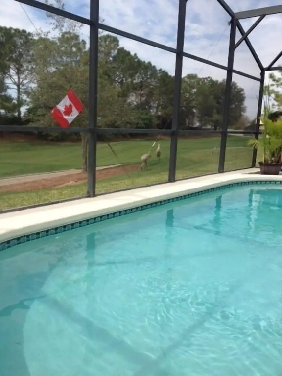 Great Pool Golf View 3 Bedroom Home by RedAwning