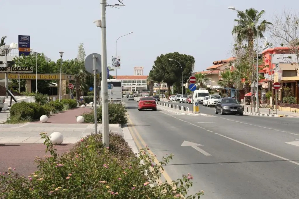 The Cosy Retreat Kato Paphos Apt 400m To The Beach