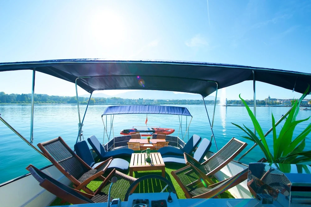 HOMEBOAT - bateau hôtel