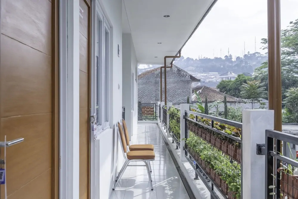 OYO 2188 Rossan Villa 4