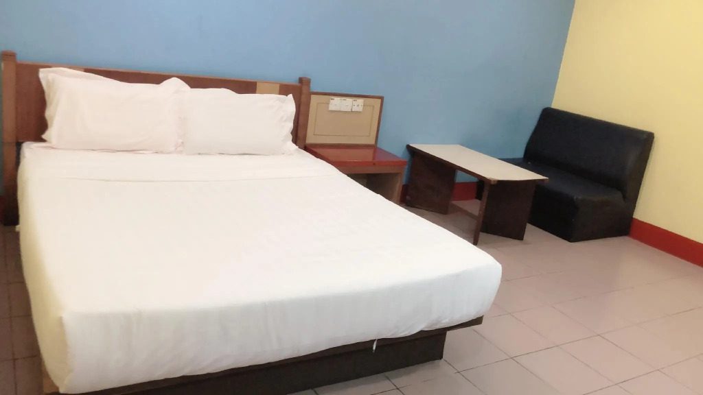 Mandarin Inn by OYO Rooms