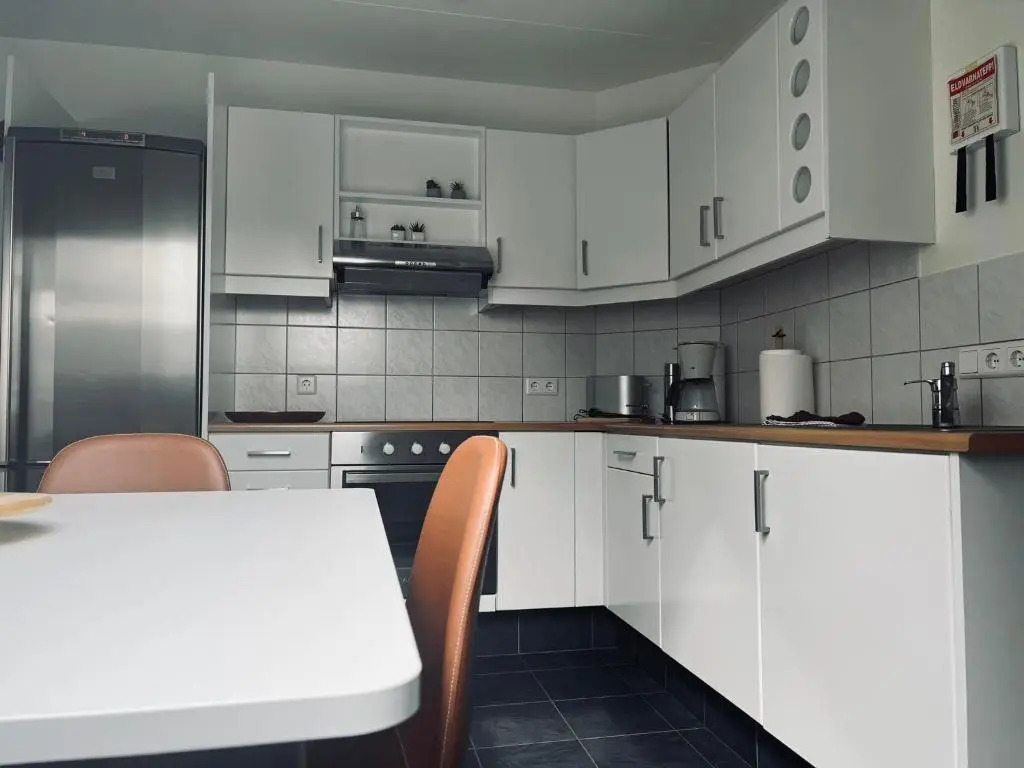 G10 Apartments