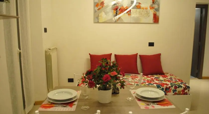 Florence Concierge - Faenza Apartment