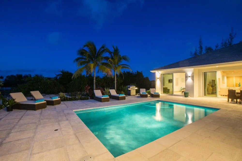 Sea Foam Villa