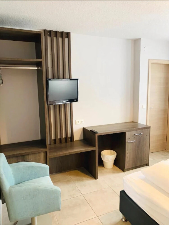 Akropolis Hotel