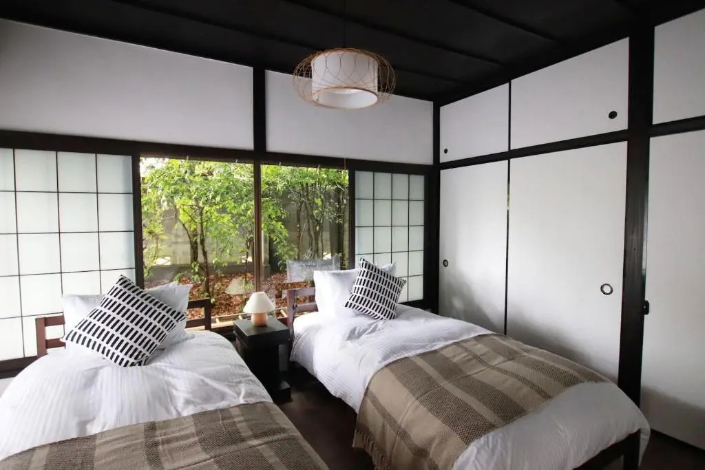 Yamaguchi House Annex, Private House with Onsen