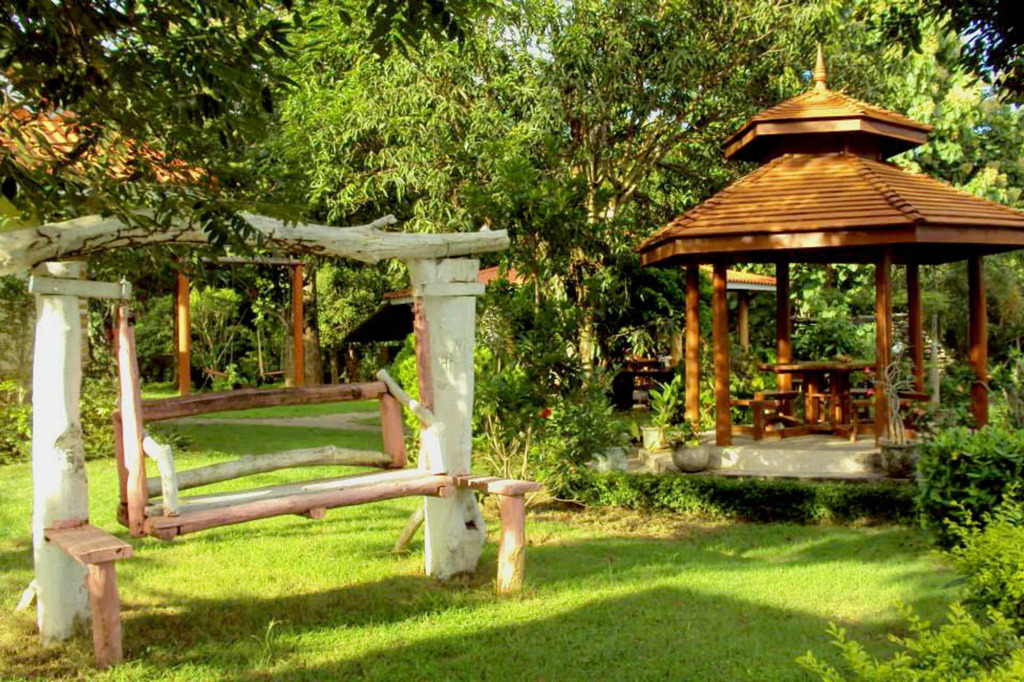 Baanphuthadol