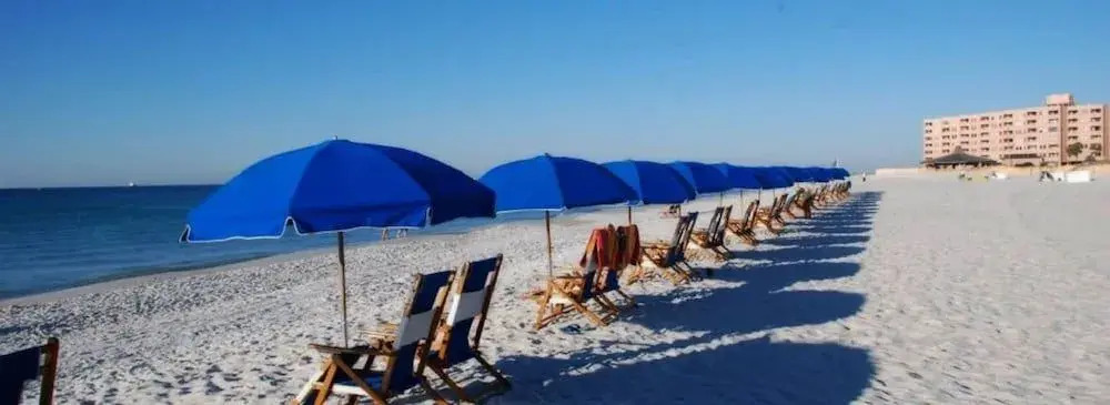 Gulf Shore Condo #117 - 1 Br condo by RedAwning