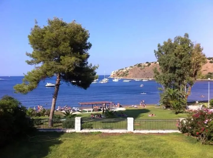 Baia di Arcile, a 2 passi dal mare incantato