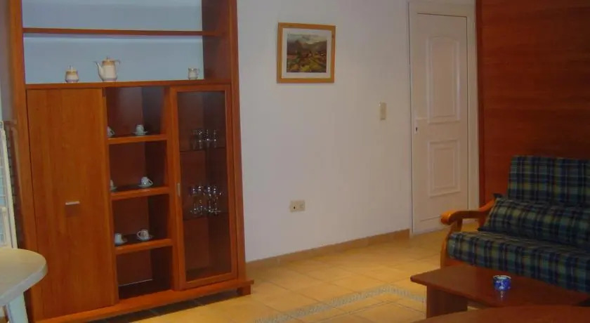 Apartamentos Cala Montero II