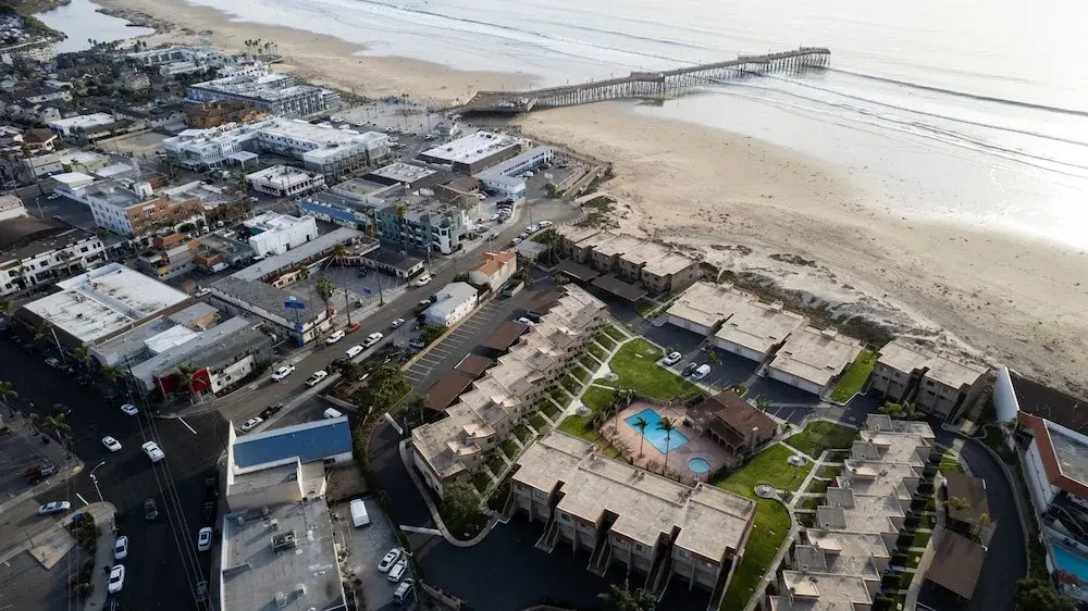 127 Pismo Shores 3 Bedroom Condo by Redawning