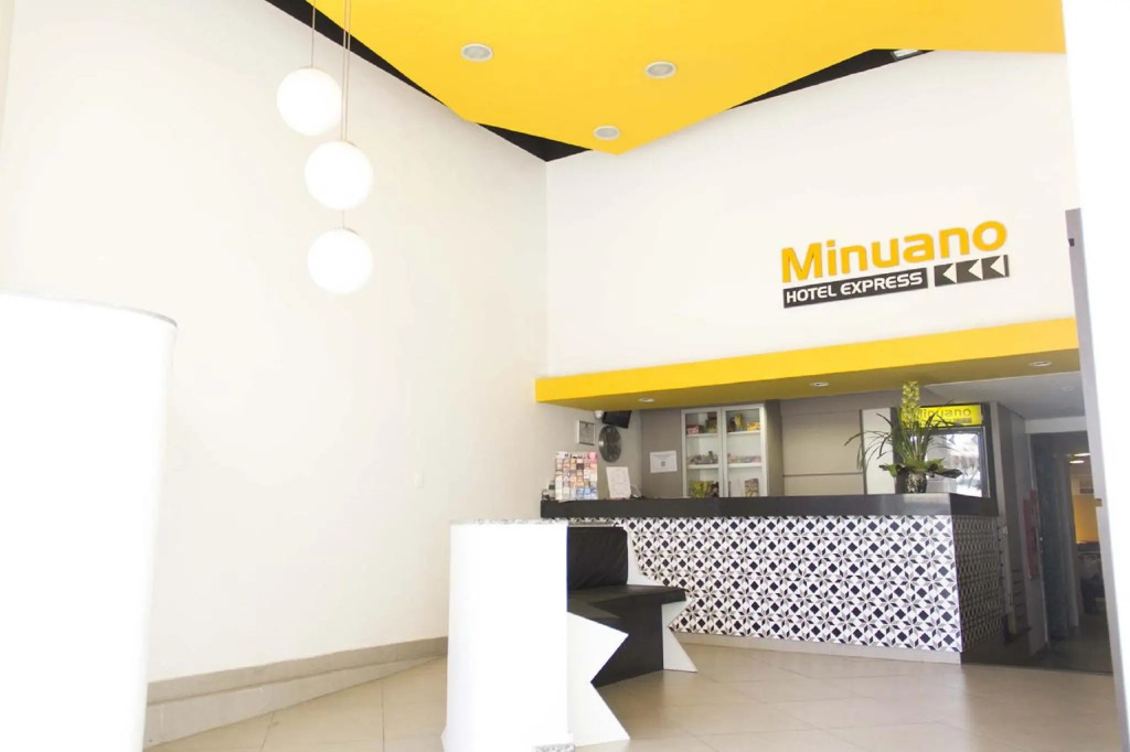 Minuano Hotel Express próx Orla Lago Guaíba, Mercado Público, 300m Rodoviária